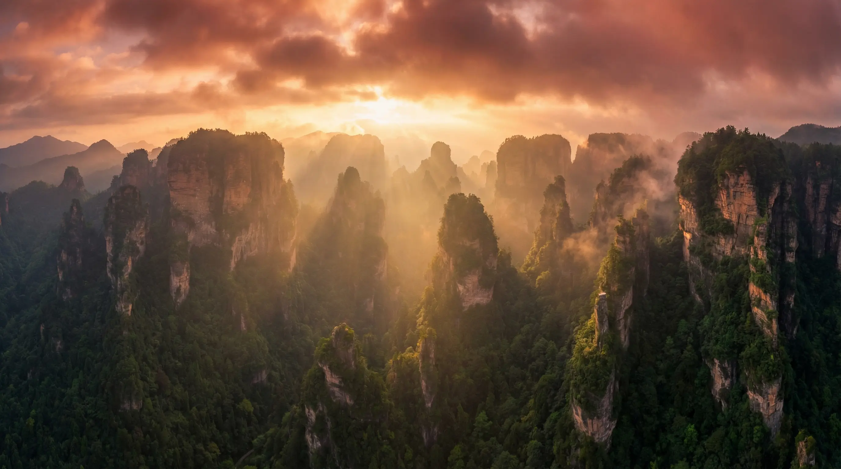 b为什么越小越过瘾免费视频 自然风光视频封面